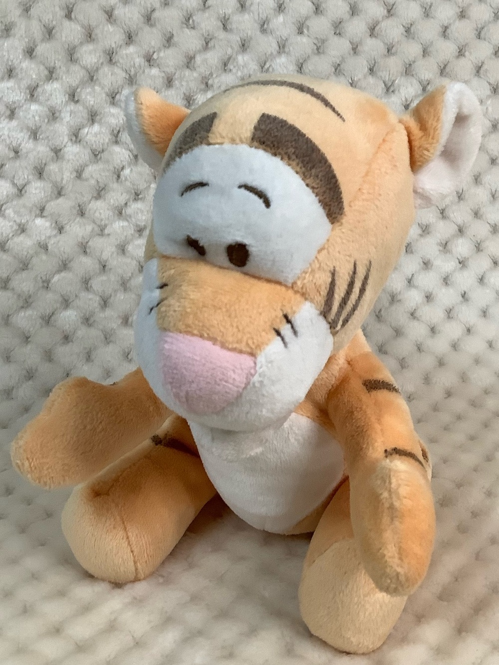 Disney Baby Plush Tigger Tiger Blankets and Beyond Stuffed Animal Toy - Picture 8 of 16
